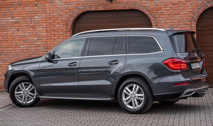 Mercedes-Benz GL cena 99000 przebieg: 275000, rok produkcji 2013 z Warszawa małe 781